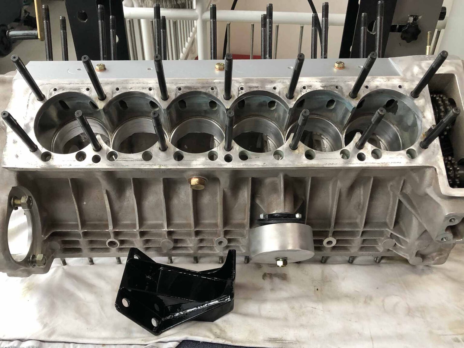 Lamborghini Countach Motor Revision