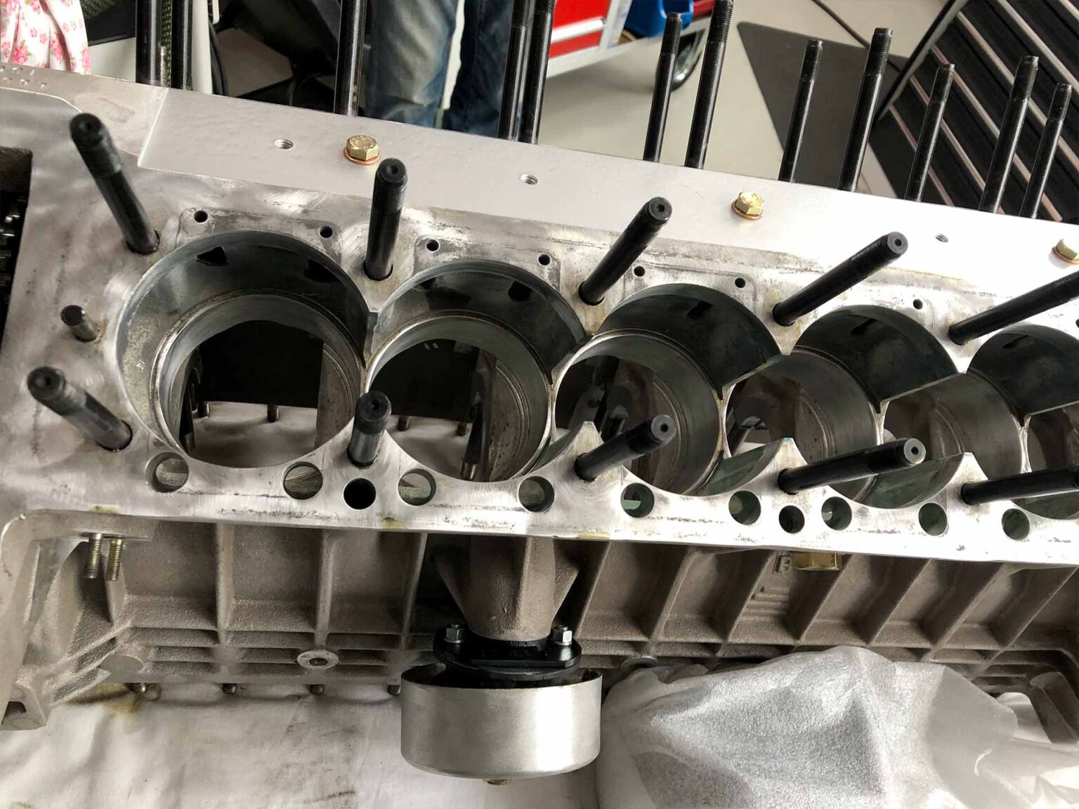 Lamborghini Countach Motor Revision
