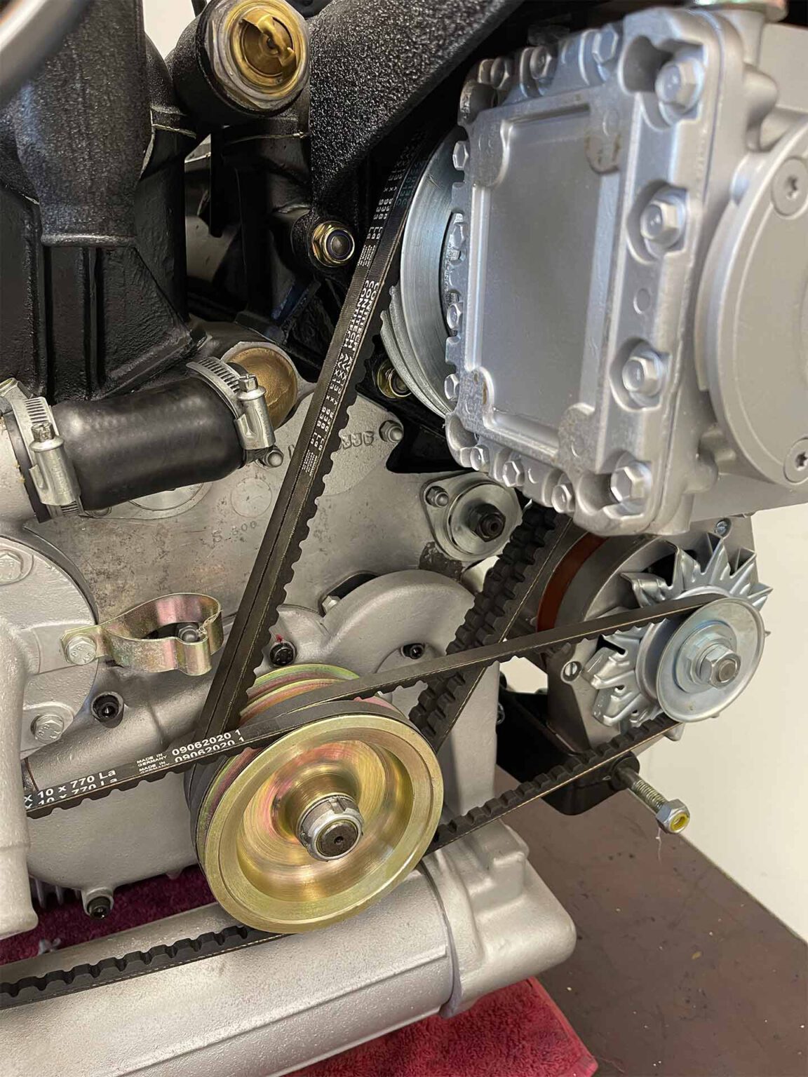 Detail eines von FEHR generalüberholten Lamborghini Jarama Motors
